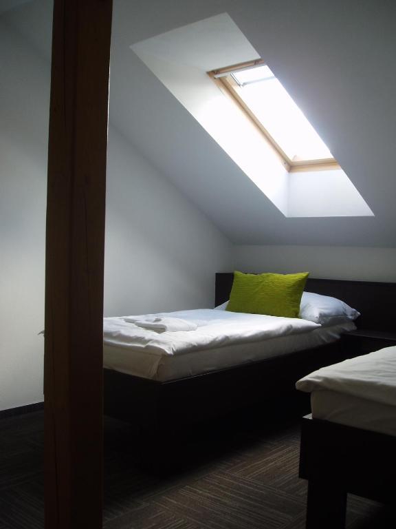 Hotel Kaskada Ledeč nad Sázavou Szoba fotó